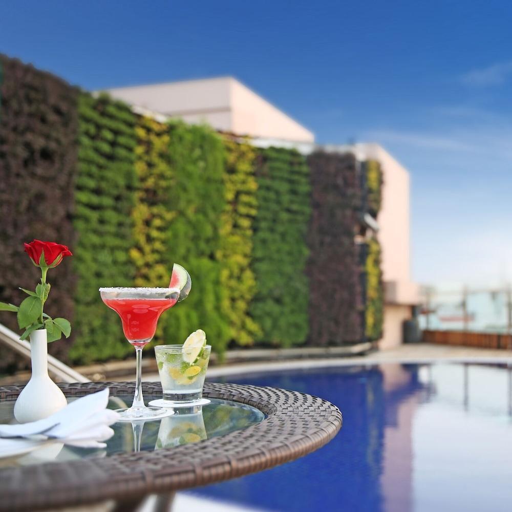 Golden Tulip Jaipur Hotel Exterior photo